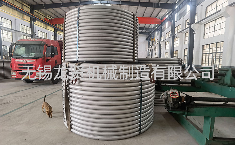 化工封頭外半管碰見接管怎么避開？