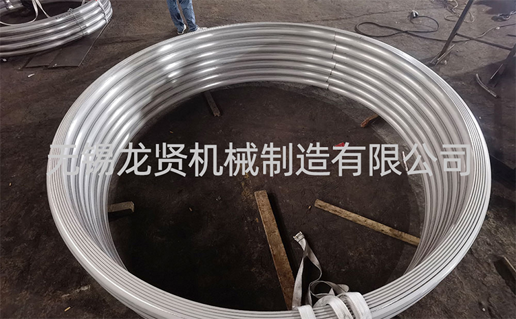 無(wú)錫碳鋼半圓管選哪家？龍賢：把“半圓鋼”做成“放心管”，靠譜到不用挑！